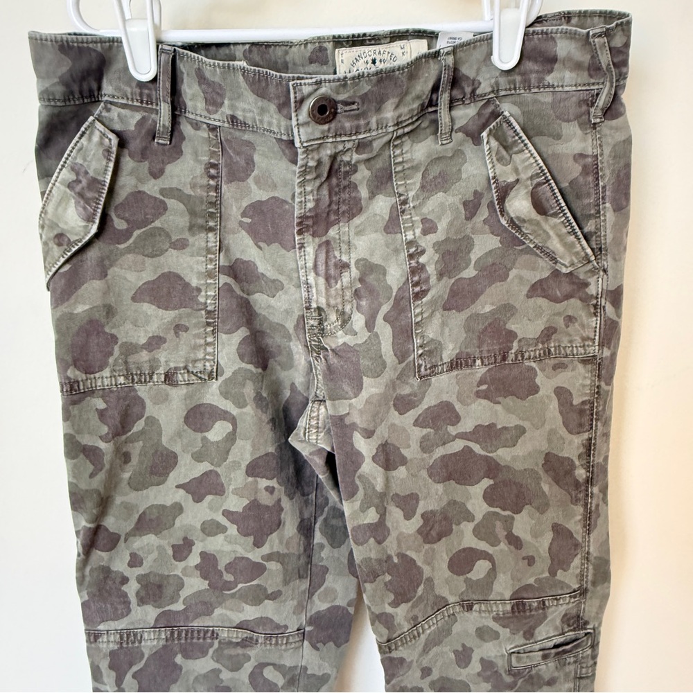 Lucky Brand The Cargo Camo pants